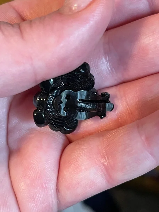 NWT Vintage St. John Black Faux Pearl & Rhinestone Cluster Clip-on Earrings - Picture 6 of 6